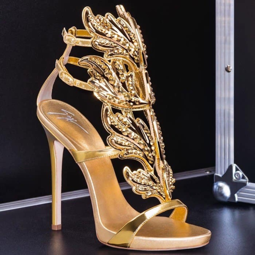 Giuseppe Zanotti‘s ‘Cruel’ sandals with crystal-embellished wings.